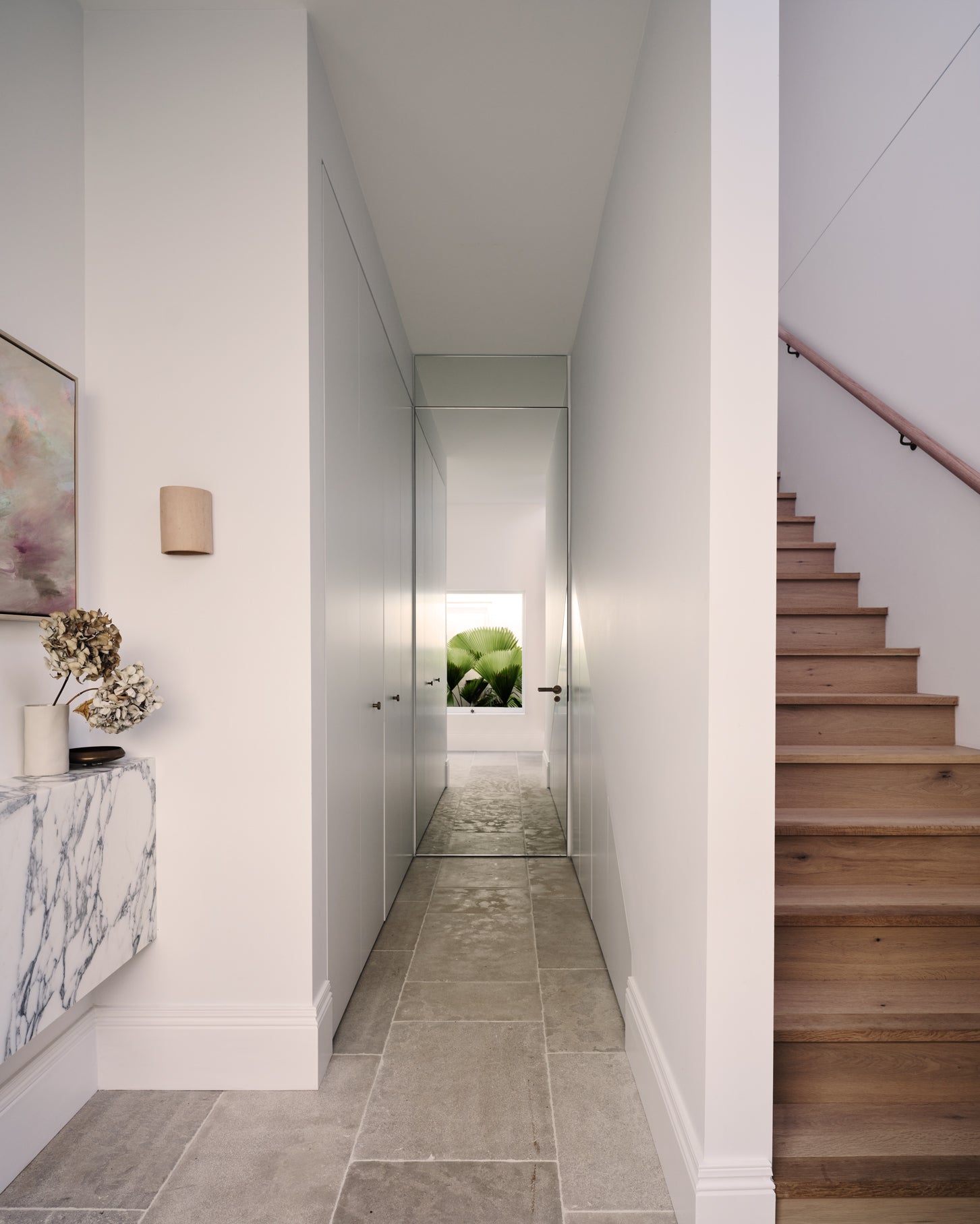 Nudie Short | Ceramic Wall Light
