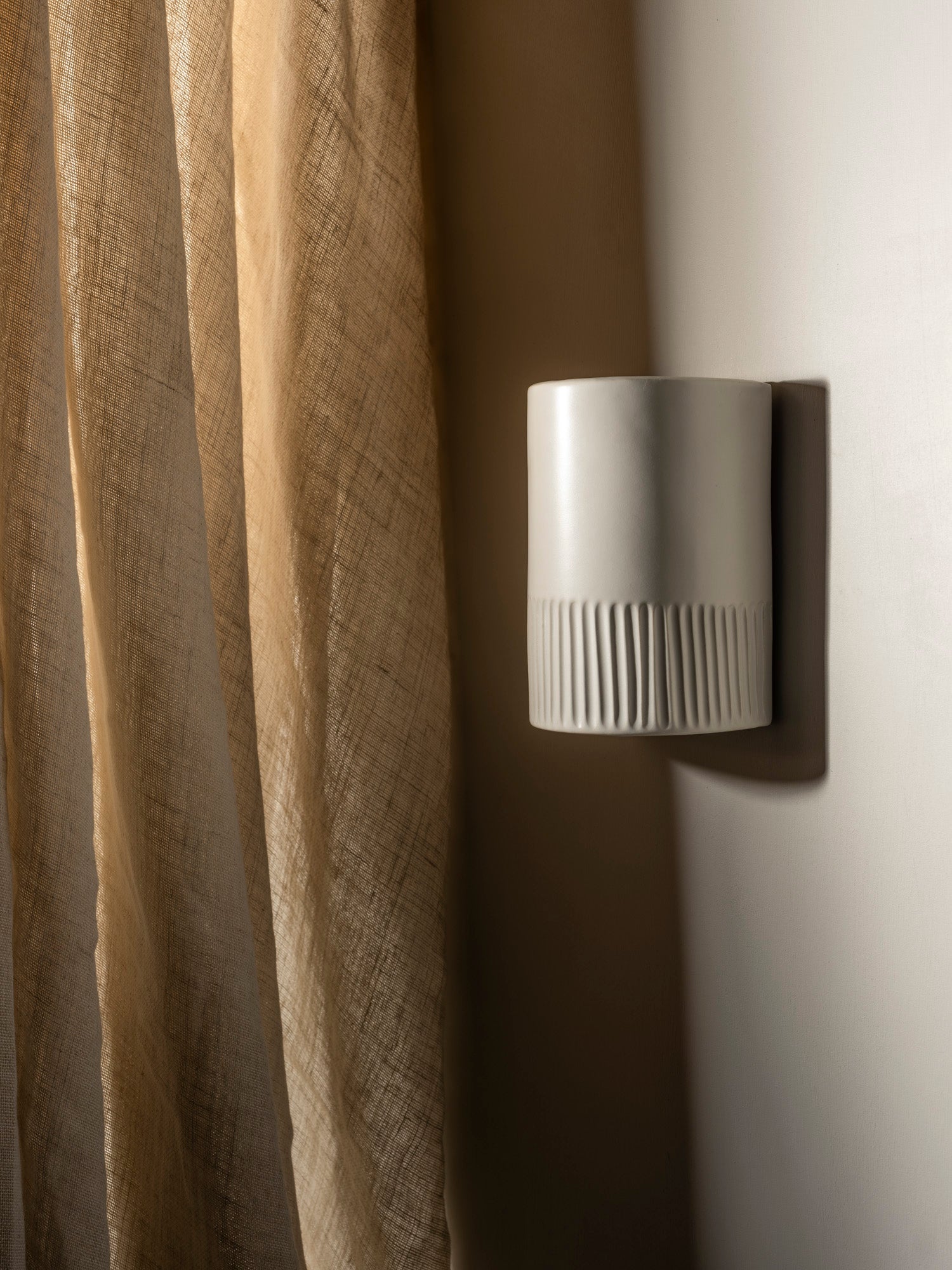Day Short | Ceramic Wall Light