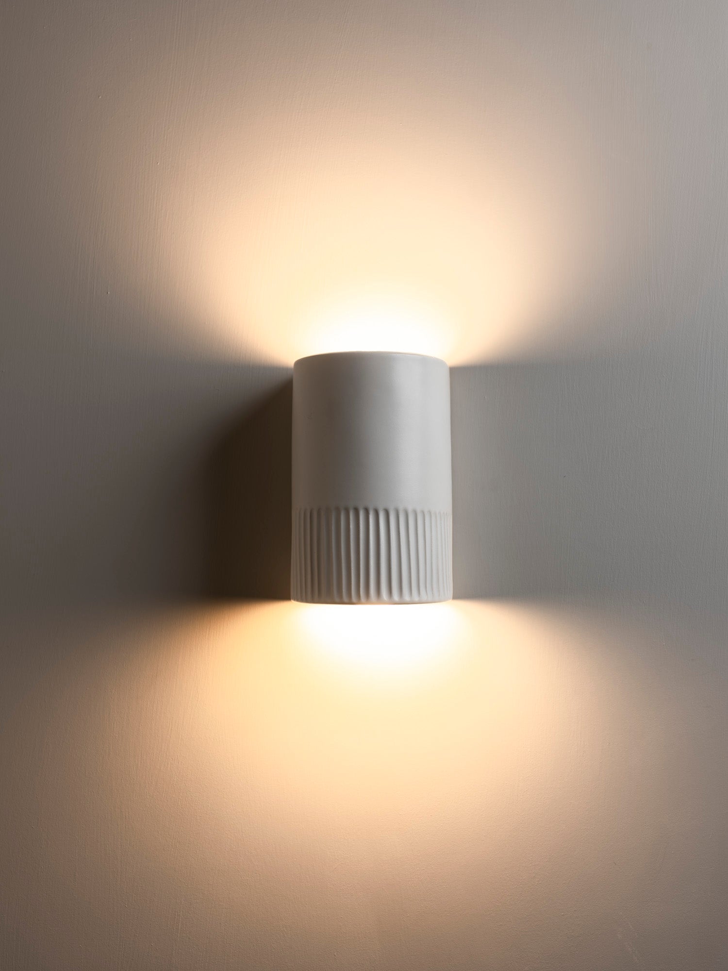 Day Short | Ceramic Wall Light