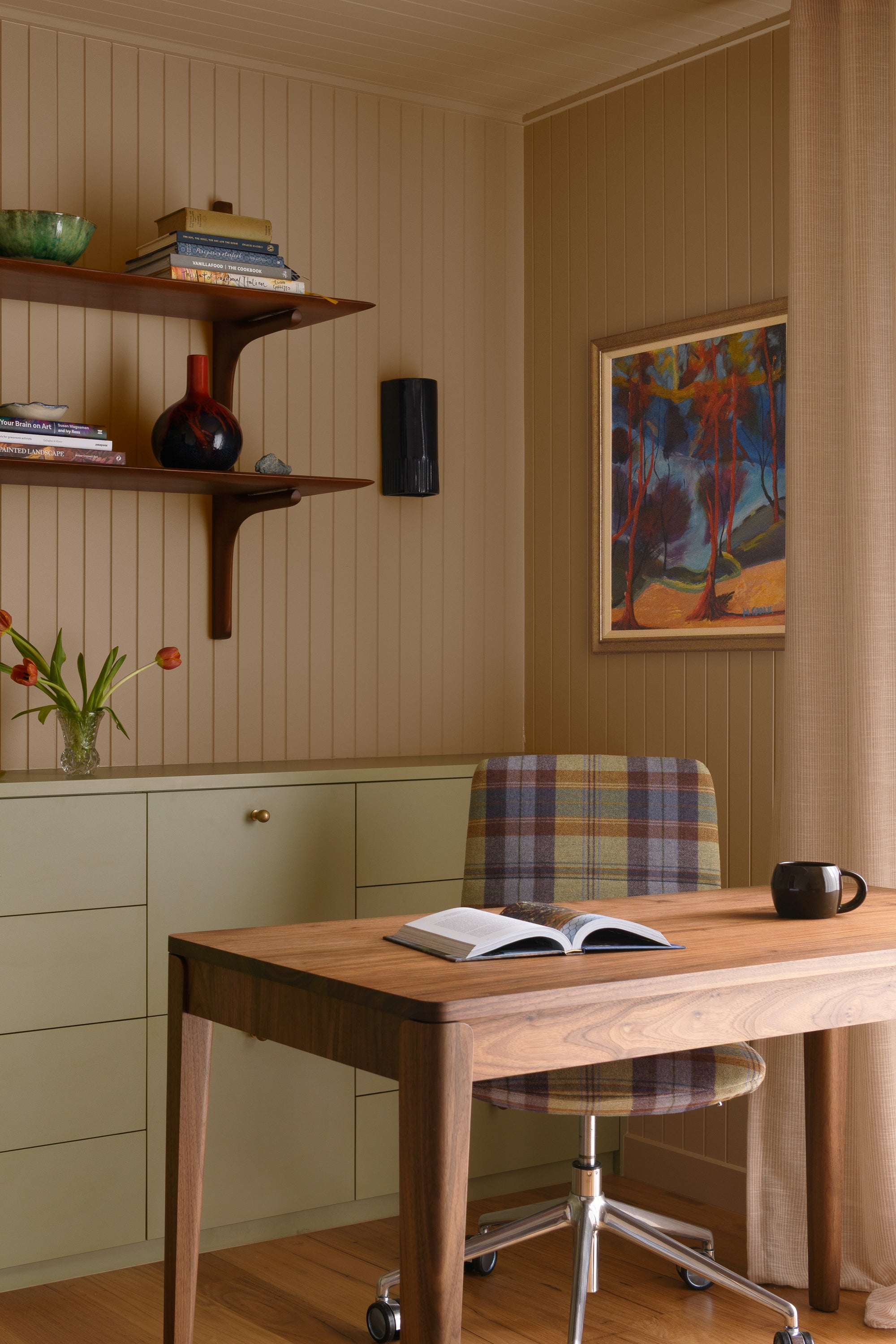 Midnight Snack | Day Tall | Ceramic Wall Light