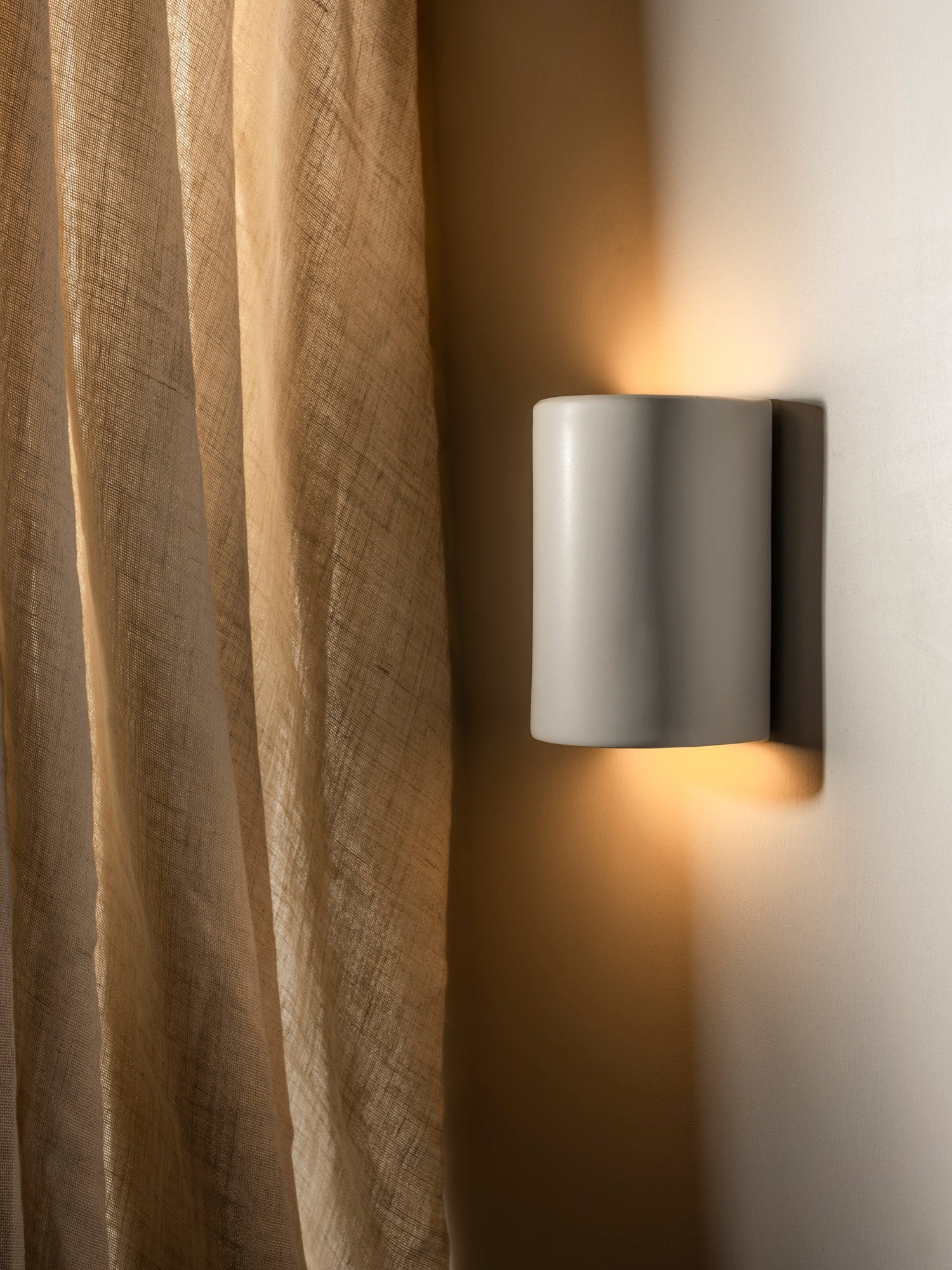 Dawn Short | Ceramic Wall Light