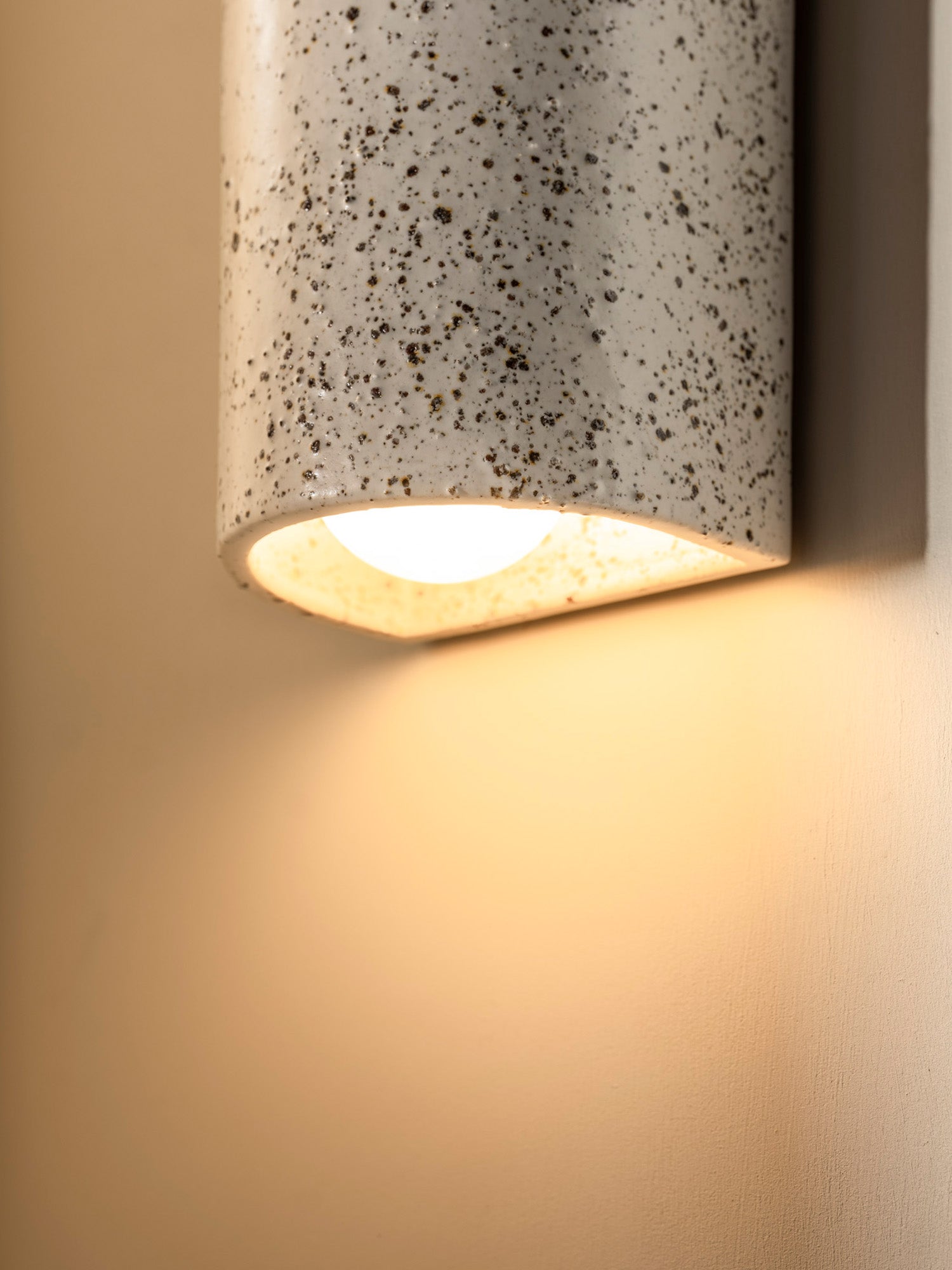 Dusk Short | Ceramic Wall Light