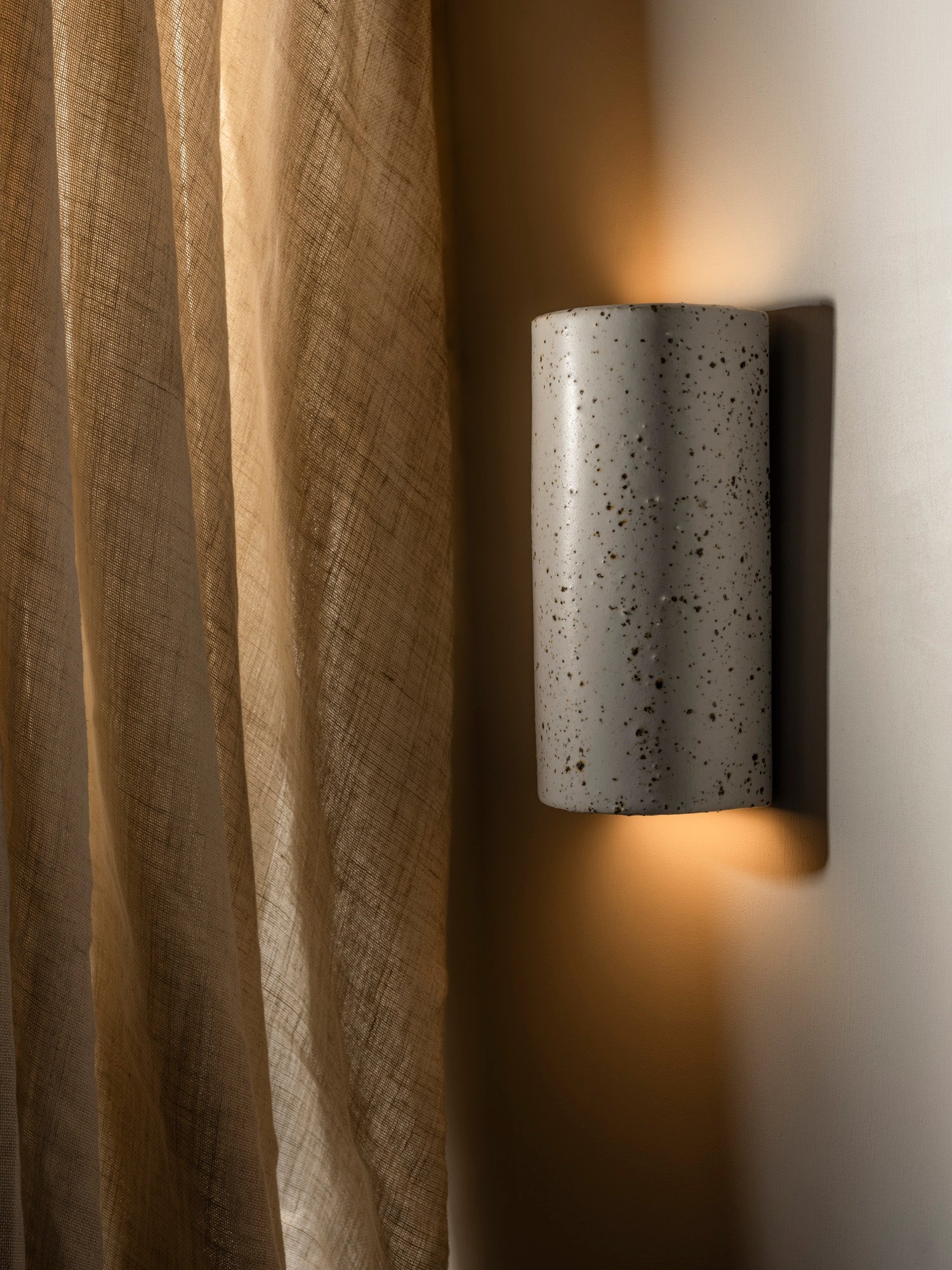 Dusk Tall | Ceramic Wall Light