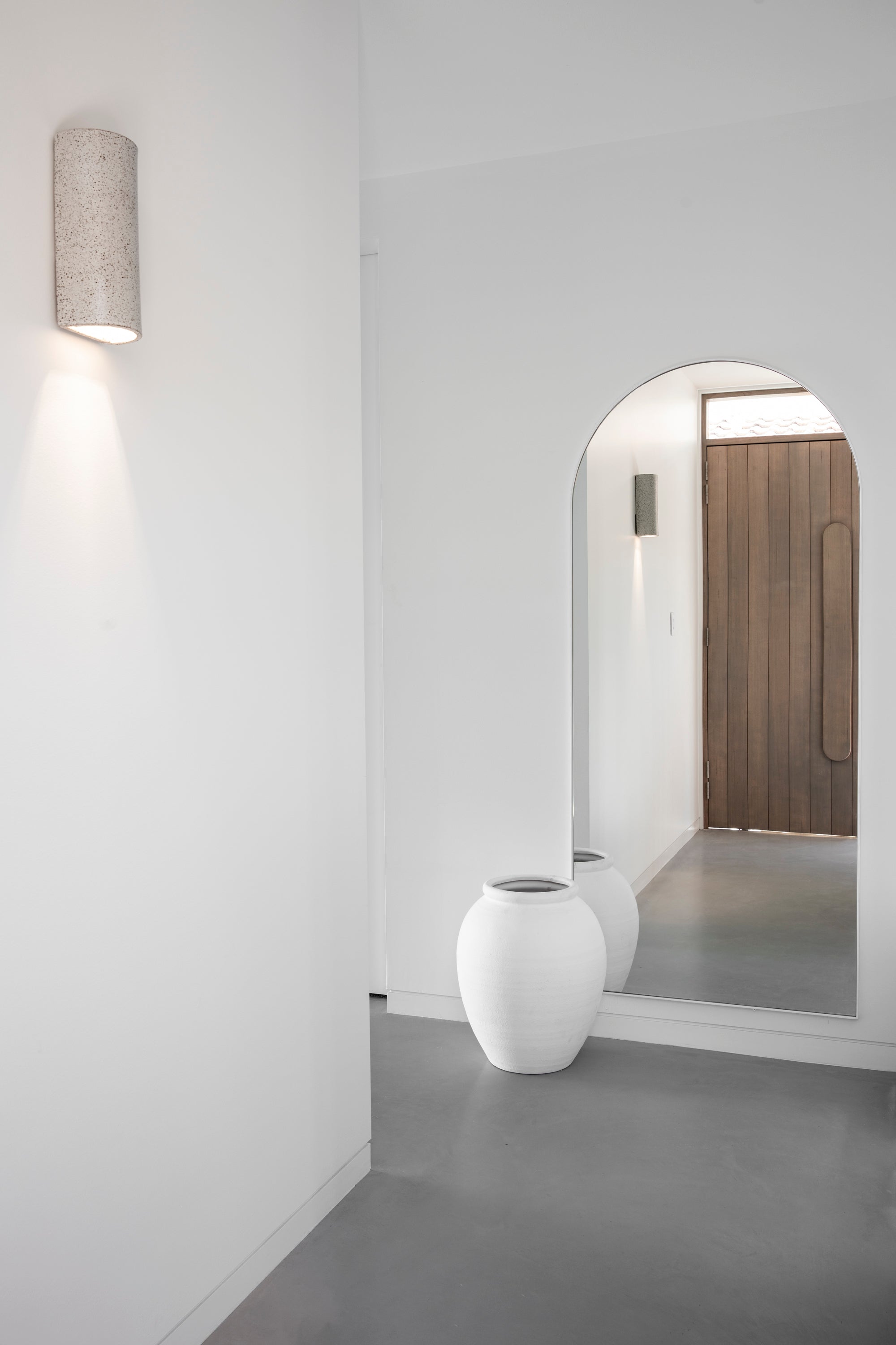 Dusk Tall | Ceramic Wall Light