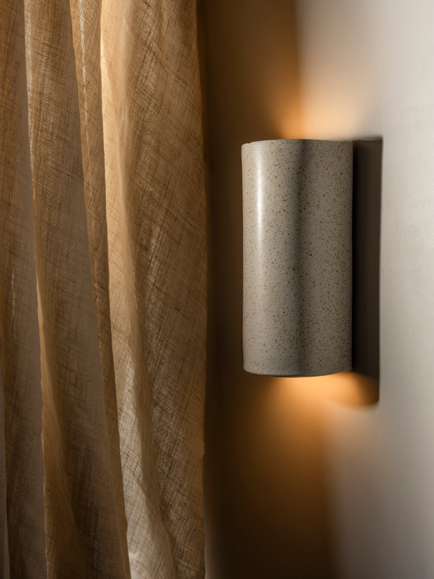 Freckles Tall | Ceramic Wall Light