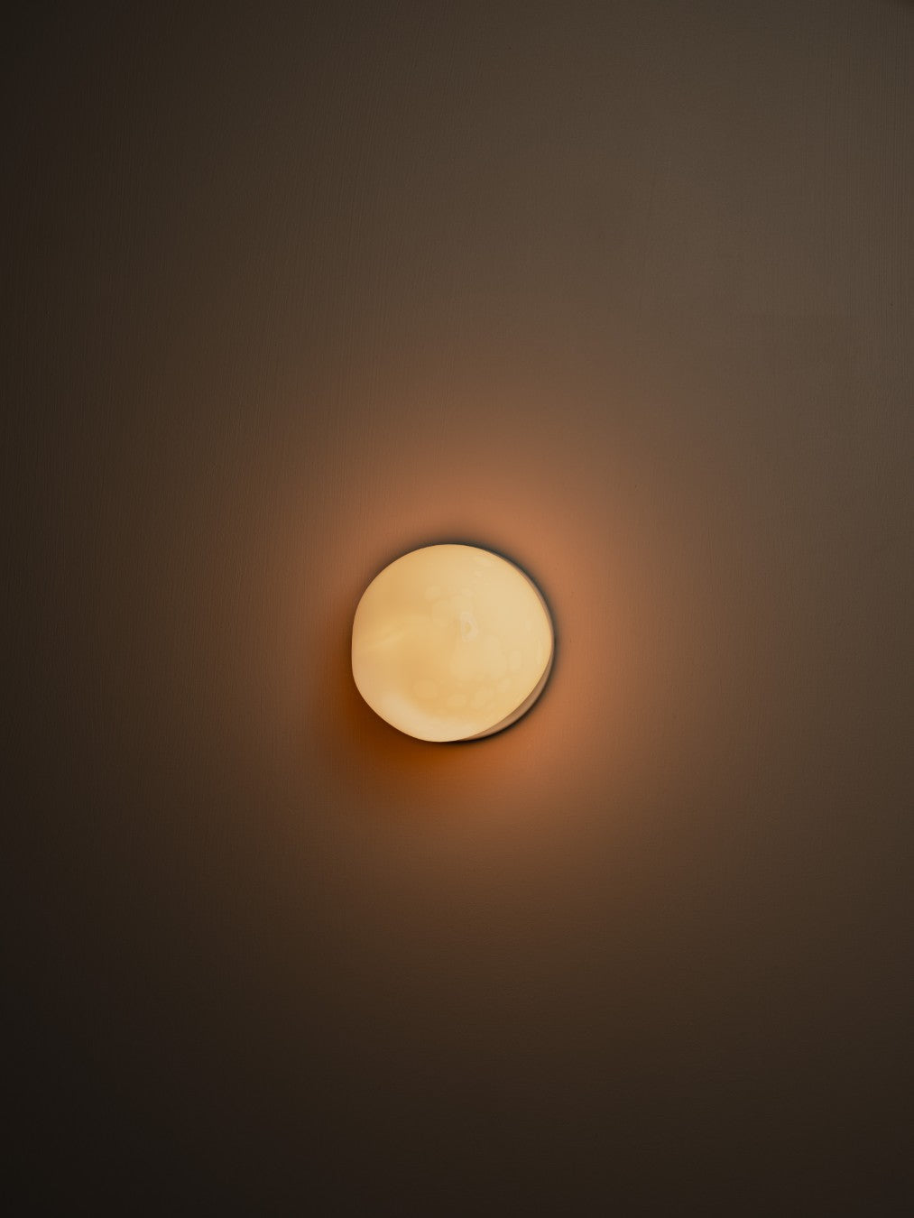 Pebble | Glass Wall Light