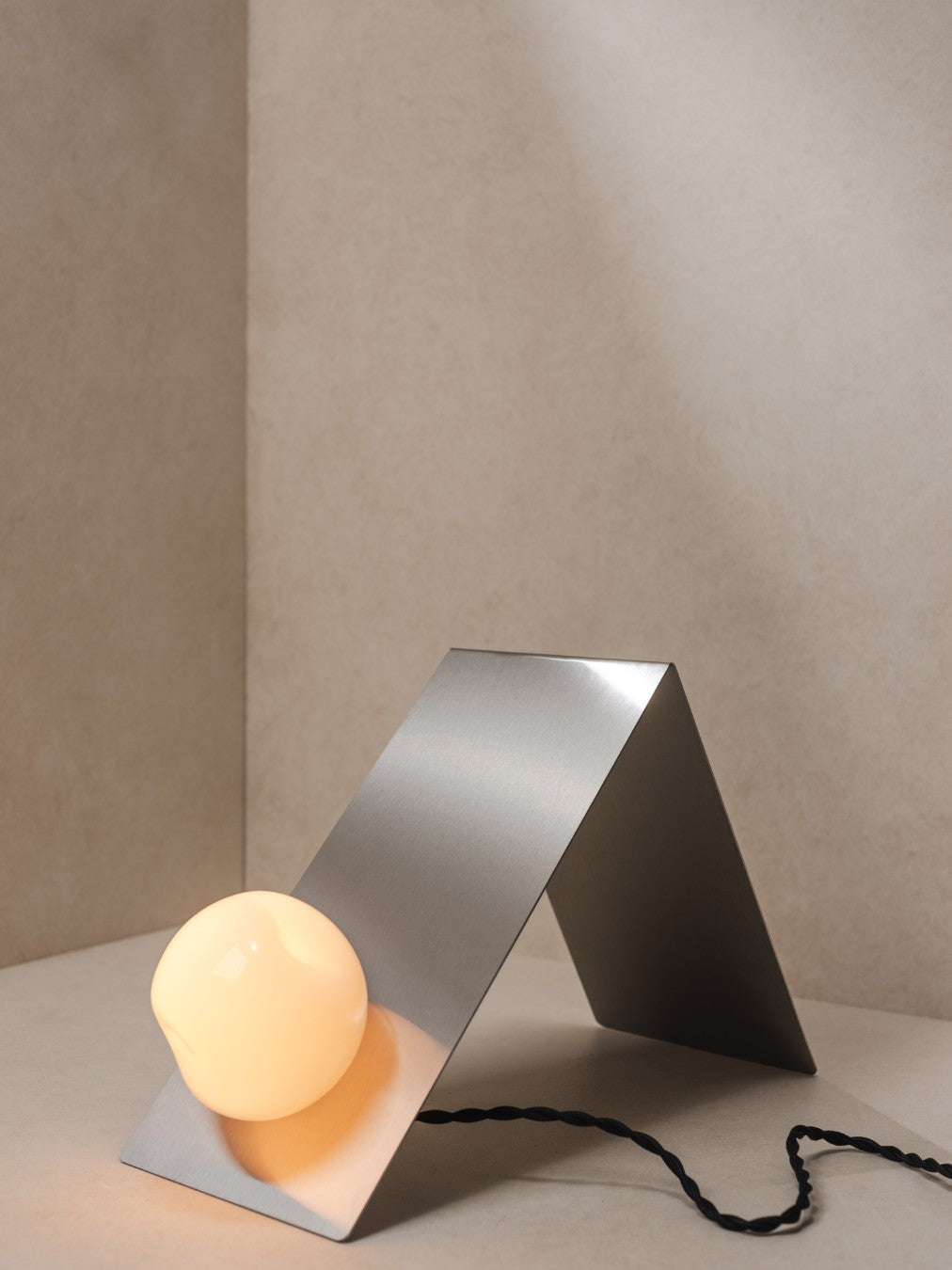 Lean | Glass & Stainless Steel Table Lamp