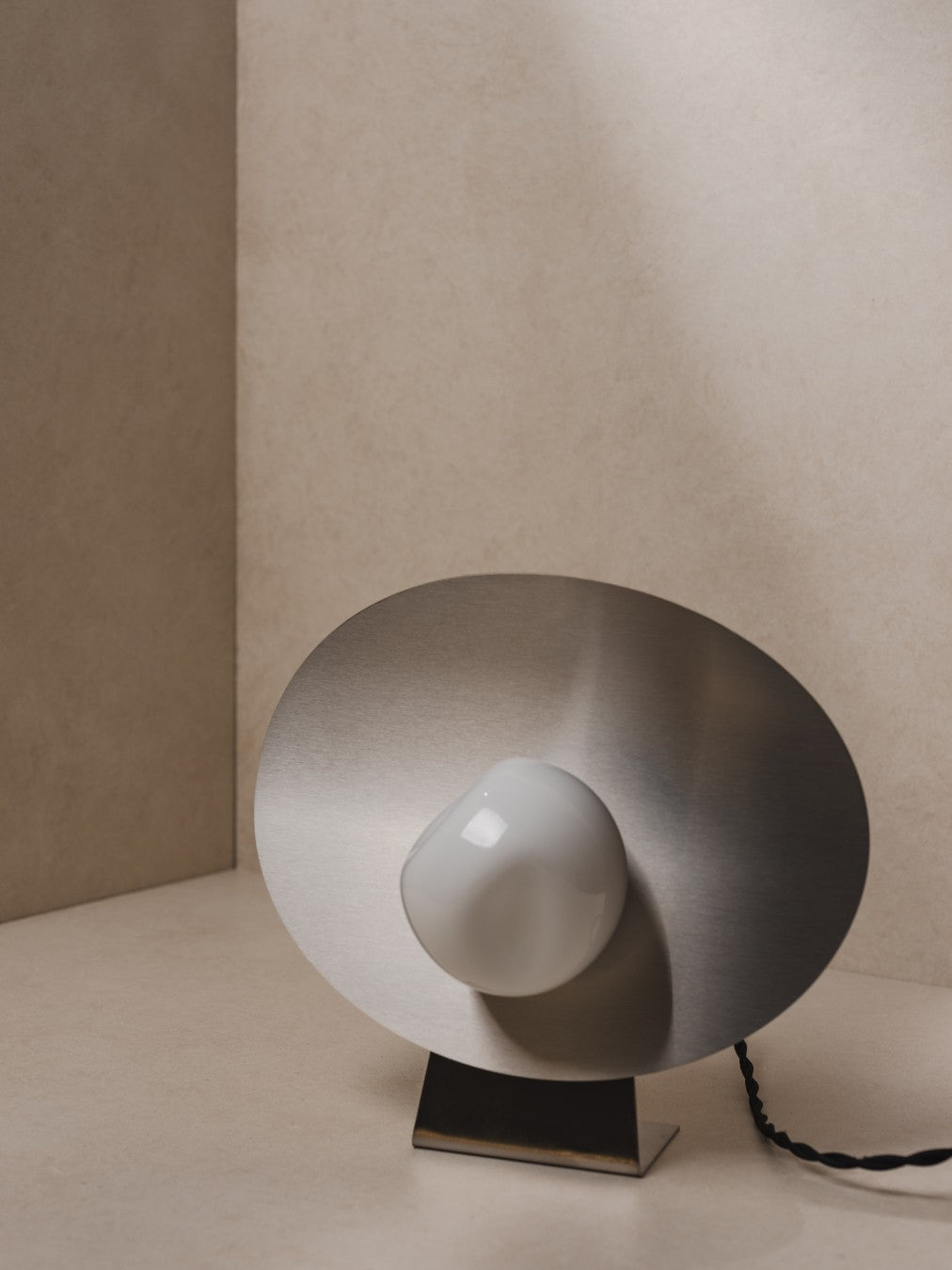 Wink | Glass & Stainless Steel Table Lamp