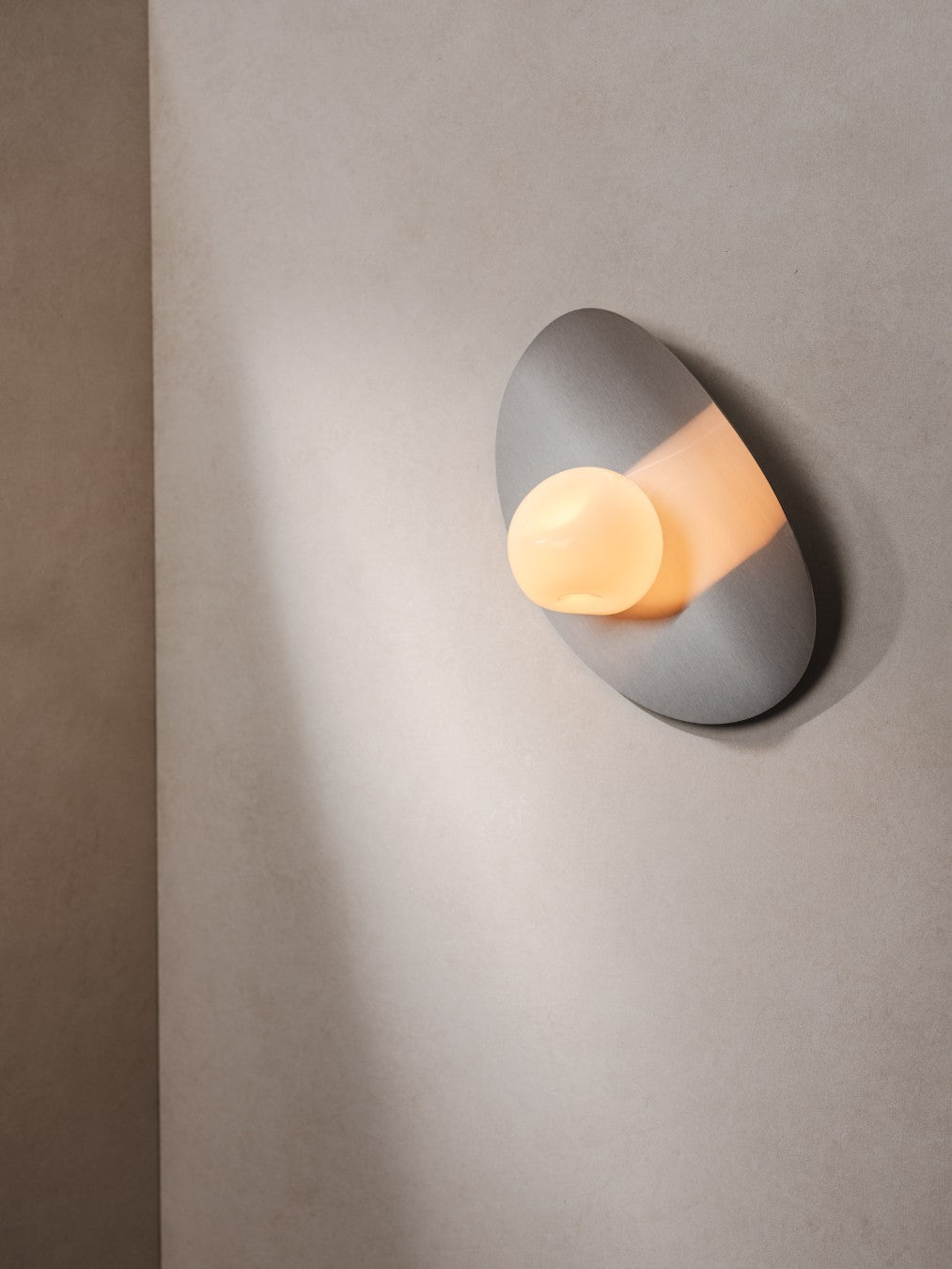 Wink | Glass & Stainless Steel Wall Light
