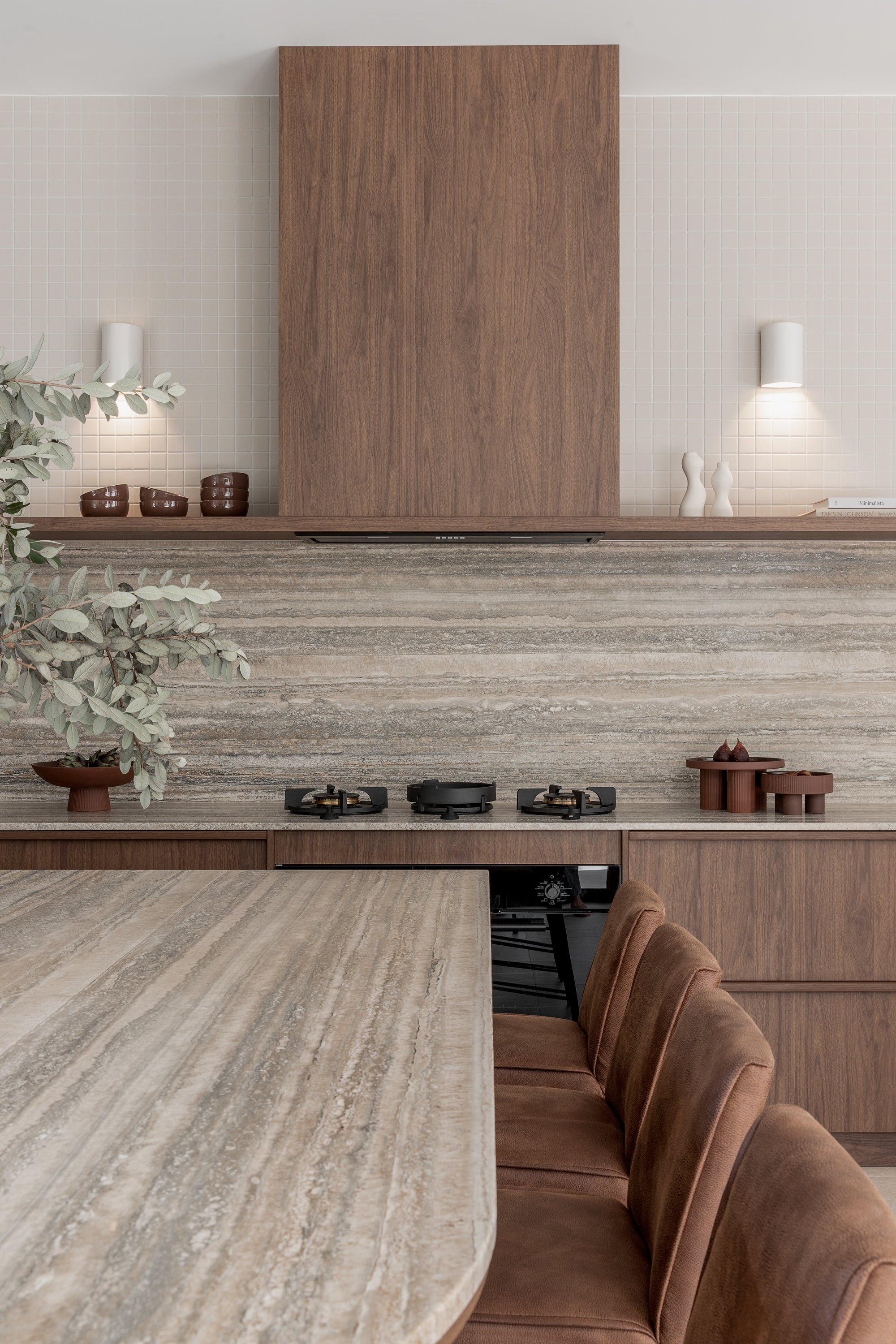 Dawn Short | Ceramic Wall Light